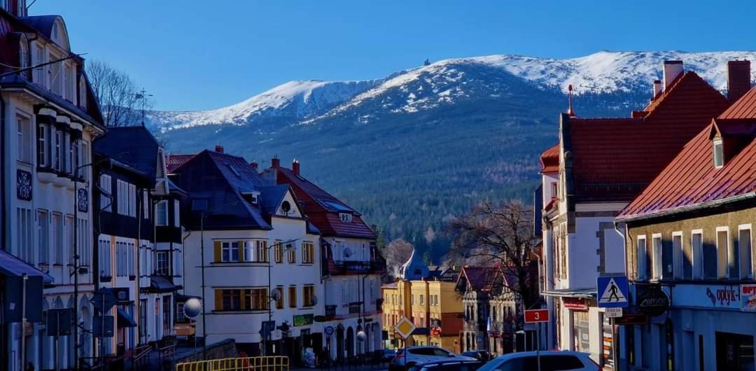 Srodkowa Widok Na Las 2 Pietro Garaz Gratis Szklarska Poreba Extérieur photo